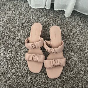 Women's Pink Ruffle Slide Sandals